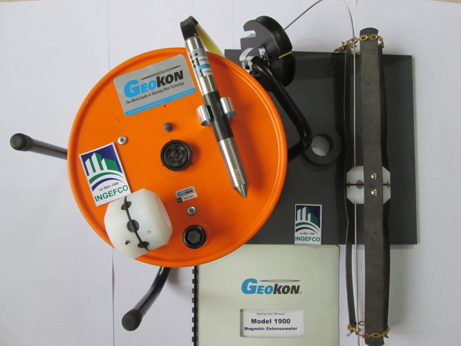 Thiết bị khảo sát Địa kỹ thuật 11 Thiết Bị đo áp Lực Nước Lỗ Rỗng PIEZOMETTER