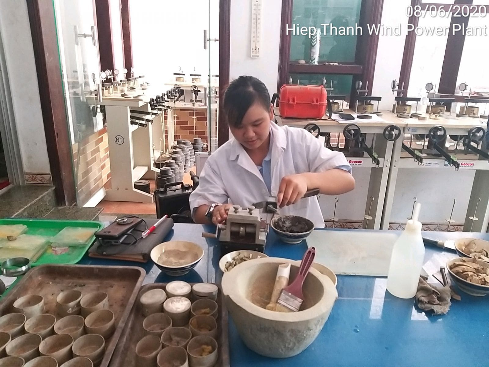 Thí nghiệm Địa kỹ thuật 18 Z1917175478536 79f77d7da82e50bb332b7fd1896f3a59